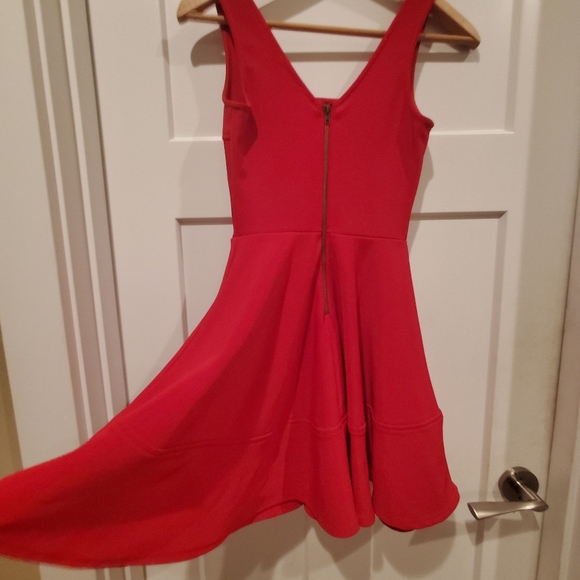 Lulu’s XS Home Before Daylight Red Fit Flare Mini - Picture 2 of 11